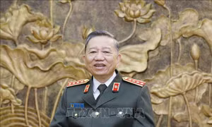 Xây dựng lực lượng Công an nhân dân cách mạng, chính quy, tinh nhuệ, hiện đại