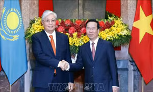 Chủ tịch nước Võ Văn Thưởng chủ trì Lễ đón chính thức Tổng thống Cộng hòa Kazakhstan