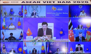 Báo Lào: Bộ trưởng Ngoại giao các nước ASEAN đánh giá rất cao những tiến bộ trong kết nối cộng đồng ASEAN