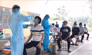 Bình Dương đã 'chặn đứng' được một số nguồn lây tại các doanh nghiệp