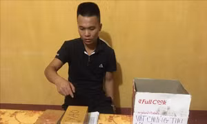 Bắt đối tượng vận chuyển ba bánh heroin