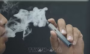 Thuốc lá điện tử đang mở đầu cho xu hướng lạm dụng và nghiện các hóa chất nhân tạo tổng hợp