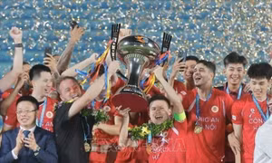 Câu lạc bộ Công an Hà Nội giành Siêu Cúp bóng đá Quốc gia 2024 - 2025