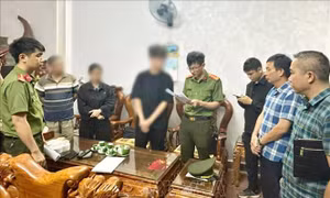 Triệt phá đường dây phát tán mã độc toàn cầu do học sinh lớp 12 cầm đầu