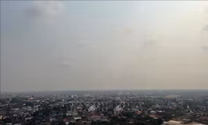 Đóng cửa nhiều trường học tại Lào do ô nhiễm không khí nghiêm trọng