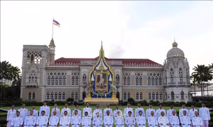 Nội các mới của Thái Lan tuyên thệ nhậm chức
