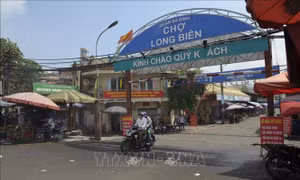 Chợ Long Biên hoạt động trở lại từ 0 giờ ngày 21/10
