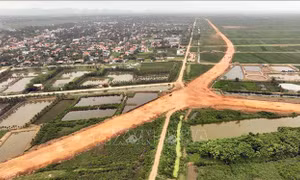 Vận động nhân dân hiến đất đầu tư hạ tầng nông thôn
