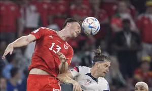 'Hiểm họa' từ trên không đối với Iran khi gặp Xứ Wales