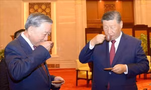 Tổng Bí thư, Chủ tịch nước Trung Quốc Tập Cận Bình mời Tổng Bí thư, Chủ tịch nước Tô Lâm dự Tiệc trà