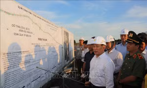 Tháo gỡ khó khăn 2 dự án đường cao tốc