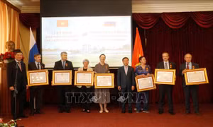 Việt Nam ghi nhận công lao của chuyên gia Nga trong công tác gìn giữ thi hài Chủ tịch Hồ Chí Minh