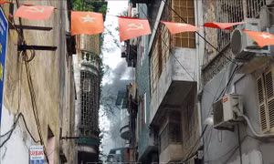 Mở lối thoát hiểm thứ 2 - mở đường sống trong vụ cháy nhà ống