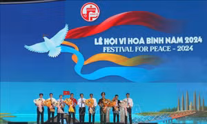 Khai mạc Lễ hội Vì Hòa bình 2024 - Gắn kết những nhịp cầu