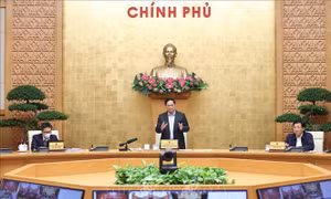 Thủ tướng Phạm Minh Chính: Lãnh đạo Bộ Y tế và các địa phương phải chịu trách nhiệm nếu không hoàn thành tiêm vaccine 
