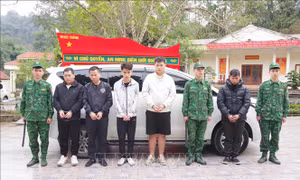 Bắt giữ đối tượng tổ chức cho người khác xuất cảnh trái phép