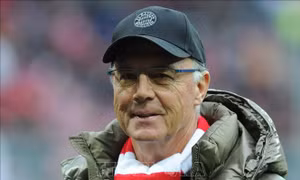 FC Bayern Munich dự định tổ chức Lễ tưởng niệm ngôi sao bóng đá Beckenbauer tại Allianz Arena