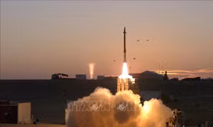 Syria và Israel thông báo về các vụ bắn tên lửa