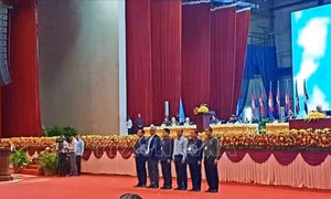 Đảng Nhân dân Campuchia có thêm 7 Ủy viên Ban Thường vụ
