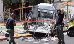 Lao xe vào đám đông tại Tel Aviv làm 6 người thương vong