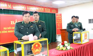 Bầu cử ở vùng mỏ diễn ra thành công, tuyệt đối an toàn