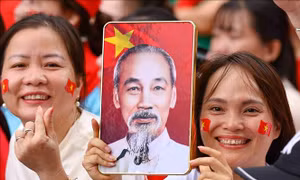 Bừng sáng ngọn lửa yêu nước, trào dâng niềm tự hào dân tộc