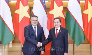 Chủ tịch Quốc hội Trần Thanh Mẫn tiếp Chủ tịch Hạ viện Uzbekistan