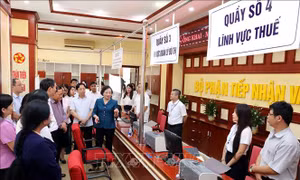 Tiên phong triển khai cuộc cách mạng về bộ máy, kiến tạo không gian phát triển mới