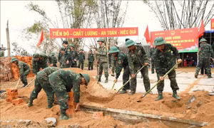 Bộ Xây dựng rốt ráo tìm phương án thiết kế nhà mẫu chống lũ, lụt