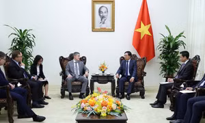 Phó Thủ tướng Hồ Quốc Dũng tiếp Thống đốc tỉnh Perm, Liên bang Nga