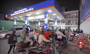 Tăng cường các biện pháp hỗ trợ bảo đảm nguồn cung ứng xăng dầu