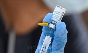 Quốc gia châu Phi đầu tiên triển khai tiêm vaccine phòng bệnh đậu mùa khỉ 