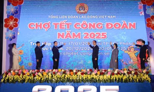Khai mạc chợ Tết Công đoàn năm 2025