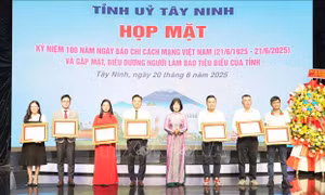 Tôn vinh các thế hệ người làm báo