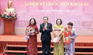 Chủ tịch Quốc hội Trần Thanh Mẫn dự tổng kết Nhóm nữ đại biểu Quốc hội khóa XV