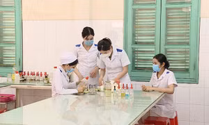 Nghĩa tình kết nối hai bờ biên giới - Bài 4: Niềm tin chắp cánh ước mơ