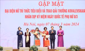 Gặp mặt nữ trí thức tiêu biểu và trao giải thưởng Kovalevskaia năm 2023