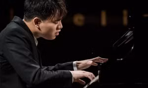 Nghệ sỹ piano trẻ Nguyễn Việt Trung vào Chung kết cuộc thi Frederic Chopin