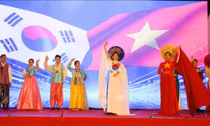 Đặc sắc Lễ hội Việt Nam - Hàn Quốc tại Đà Nẵng