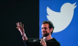 Dòng tweet đầu tiên của CEO Twitter được đấu giá 2 triệu USD