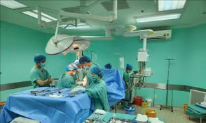 Tăng cường thiết bị, nhân lực y tế trước tình trạng quá tải bệnh nhân tim mạch