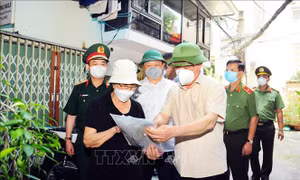 Bí thư Thành ủy Hà Nội: Tập trung cao độ chống dịch tại 'vùng đỏ' Văn Miếu, Văn Chương