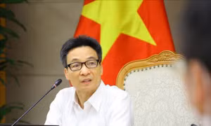 Tháo gỡ vướng mắc về nhập khẩu trang thiết bị y tế và khai báo y tế điện tử khi nhập cảnh