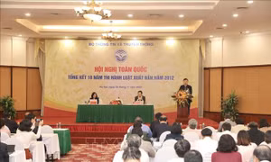 Tổng kết 10 năm thi hành Luật Xuất bản năm 2012