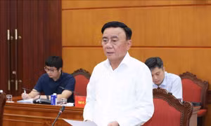 Kết luận của Bộ Chính trị, Ban Bí thư về tăng cường lãnh đạo, chỉ đạo công tác tổ chức đại hội đảng bộ các cấp