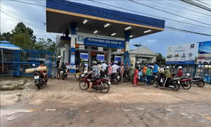 Xây dựng 3 cấp độ ứng phó với biến động xăng dầu