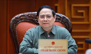 Thủ tướng: Phấn đấu đến Tết Nguyên đán 2027 hoàn thành xây mới cầu sông Lô