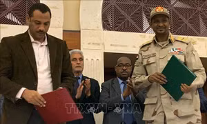 Hội đồng quân sự và phe đối lập tại Sudan nhất trí về tuyên bố Hiến pháp