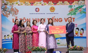 Những nhịp cầu lan tỏa ngôn ngữ và vun đắp quan hệ hai dân tộc Lào - Việt