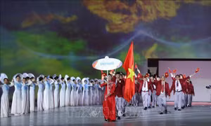 Màn diễu hành ấn tượng của các đoàn thể thao tham dự SEA Games 31